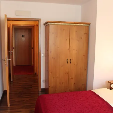 Hotel Zur Post 3*