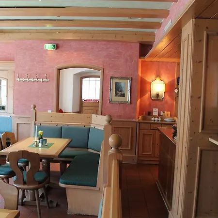 Hotell Zur Post 3*